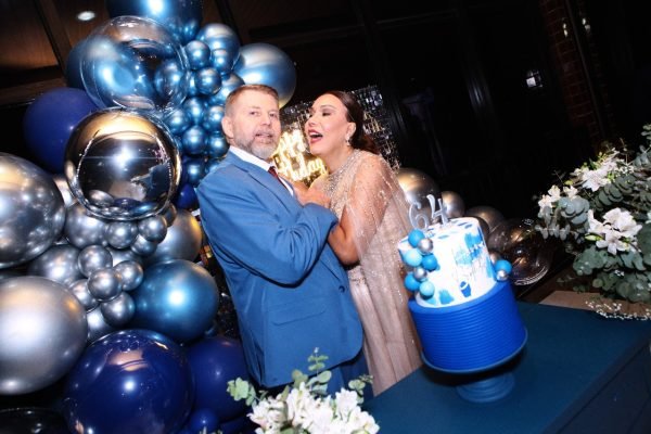 b7a32be8-4118-489e-a571-7636d28f3f04